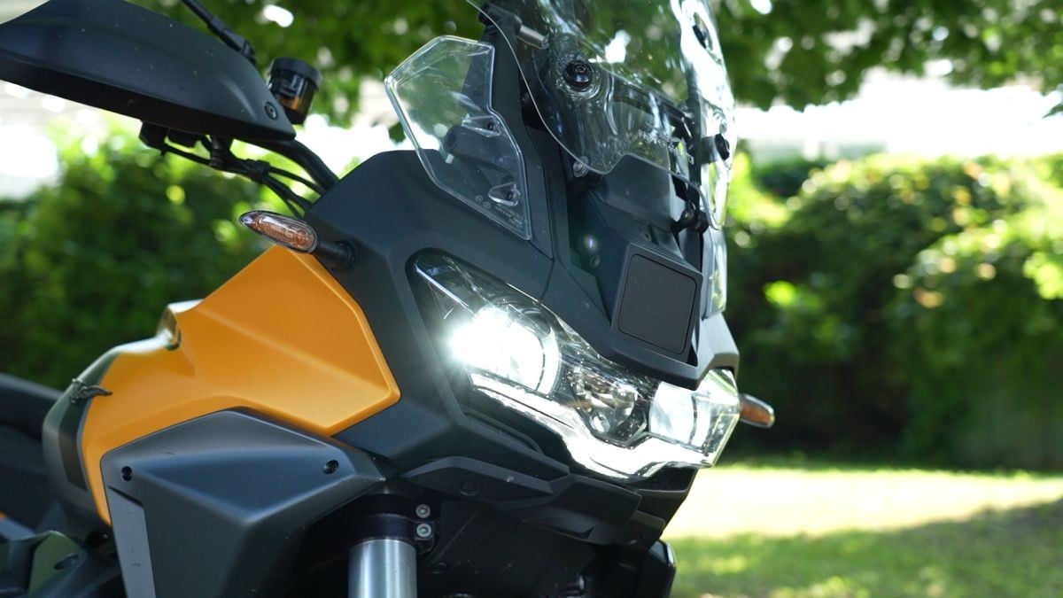 Test a Testa #9 - Moto Guzzi Stelvio vs Moto Guzzi V85 Strada: sfida in famiglia!